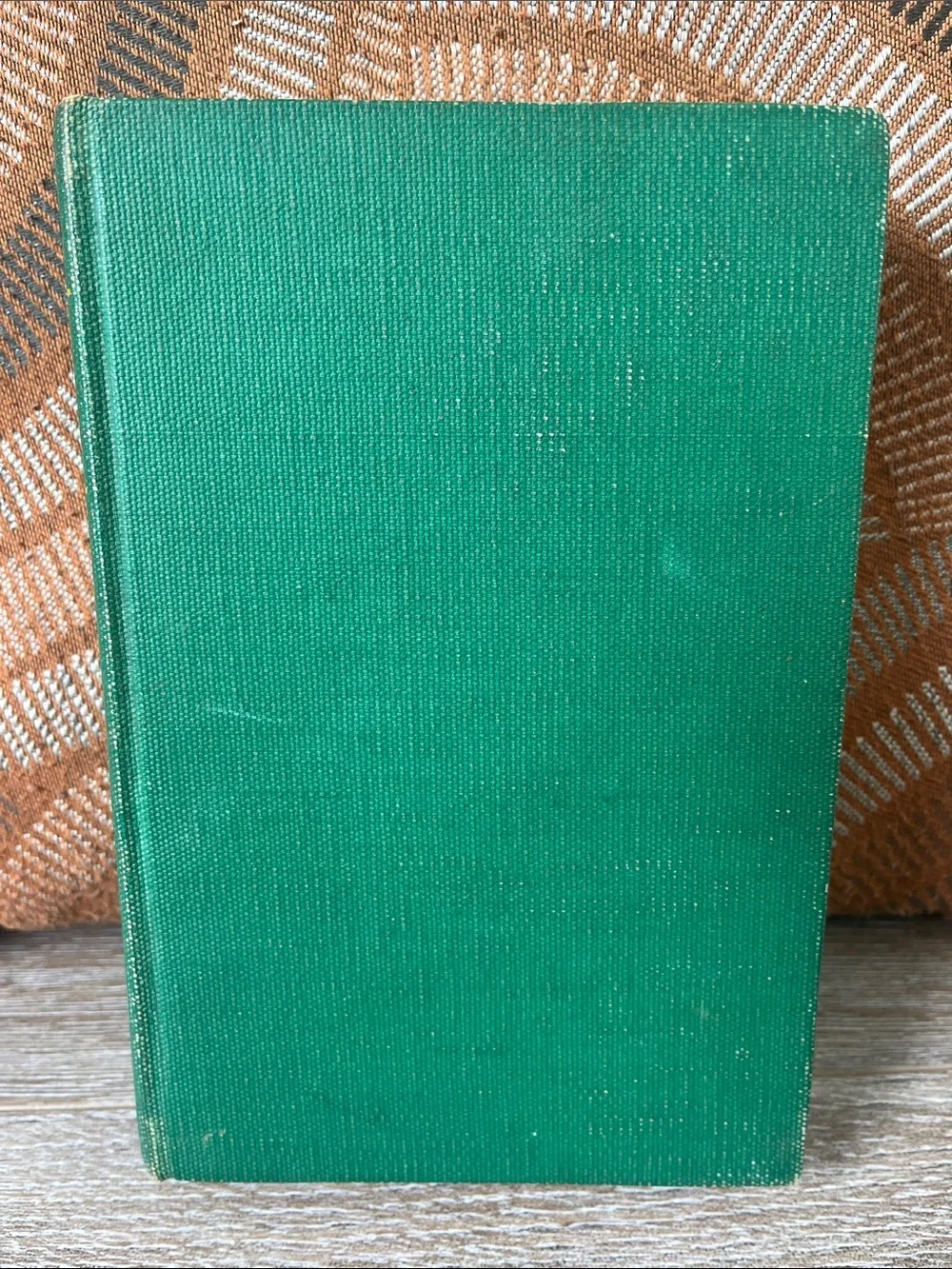 Ellery Queen classic green
